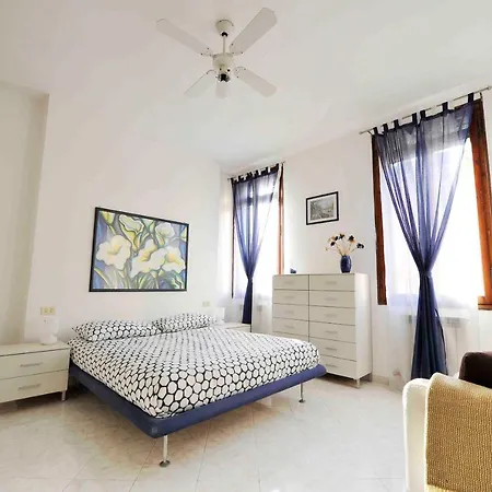 Santamarta, The For Your Venetian Holidays Venedig